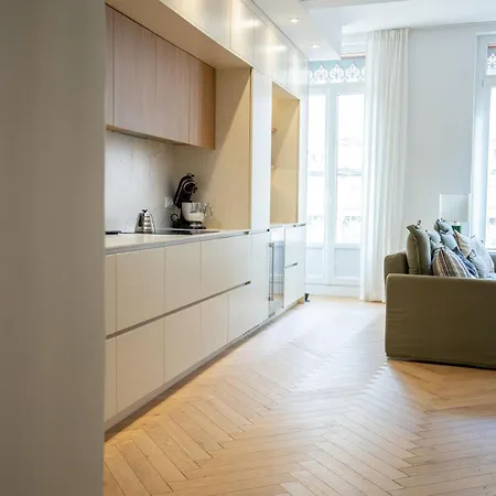 Superbe Hypercentre Apartament